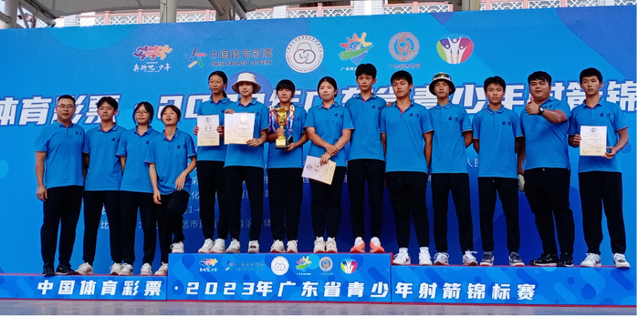 利比亚选手奋勇争先勇夺金